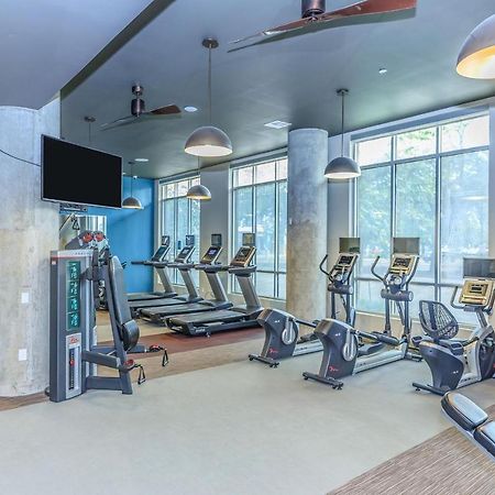Penthouse Cool-Oasis-In-Houston-Rental Car Available-View-Great-Sleep Exteriör bild